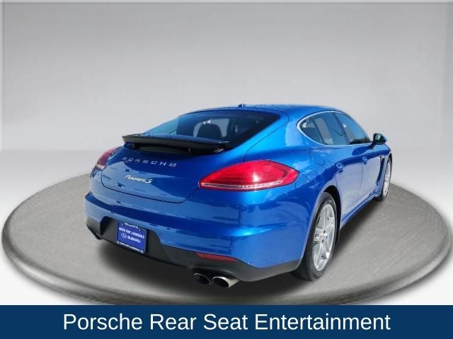 2016 Porsche Panamera S