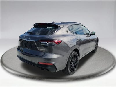 2022 Maserati Levante Modena