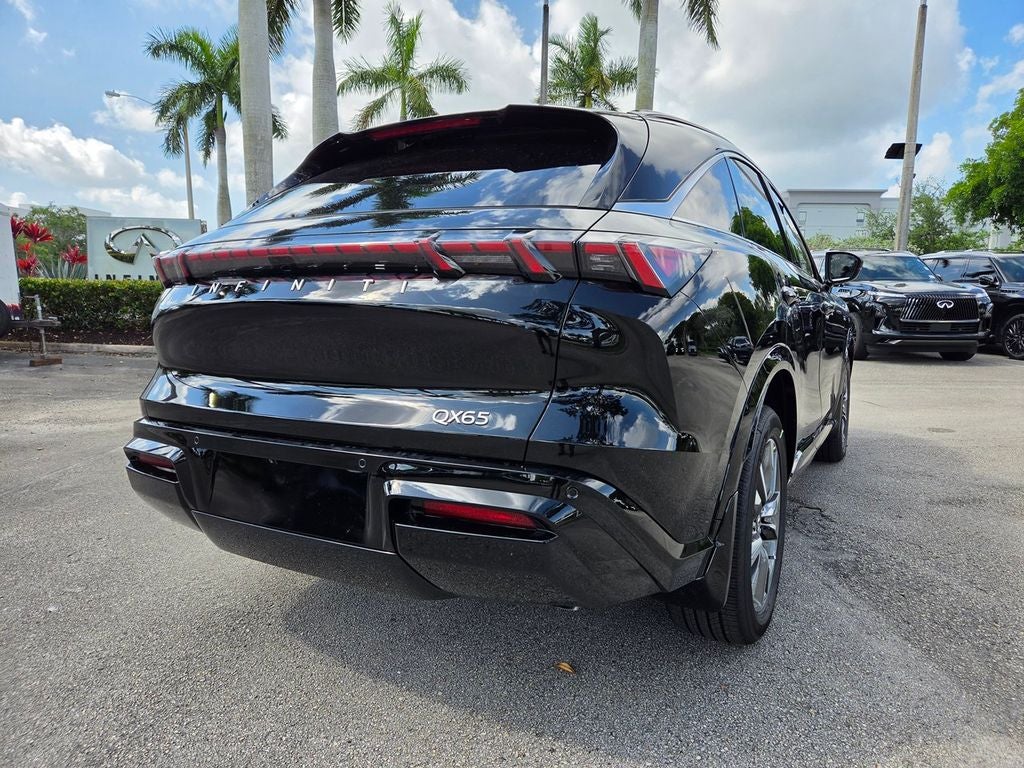 2027 INFINITI QX65 LUXE