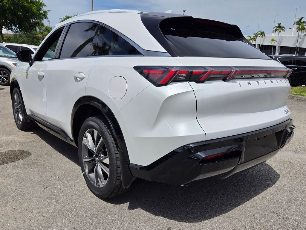 2027 INFINITI QX65 LUXE