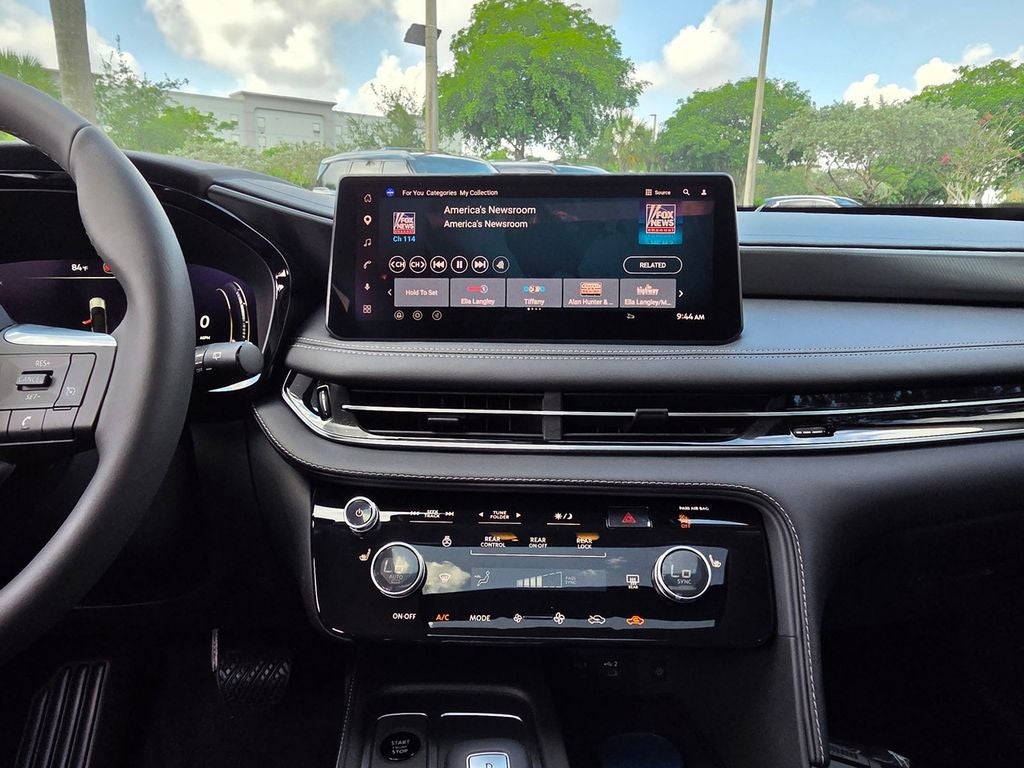 2027 INFINITI QX60 PURE