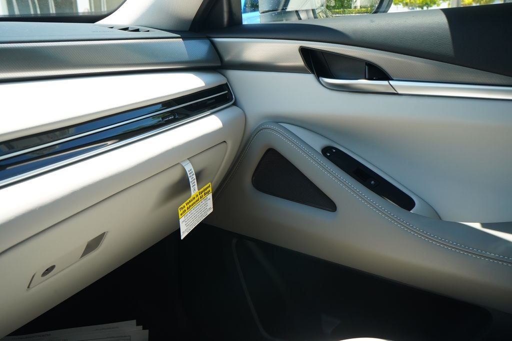 2027 INFINITI QX60 PURE
