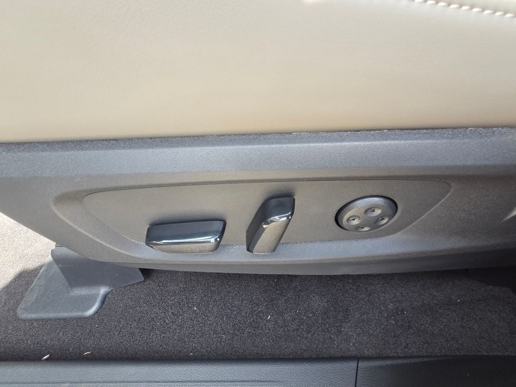 2027 INFINITI QX60 PURE