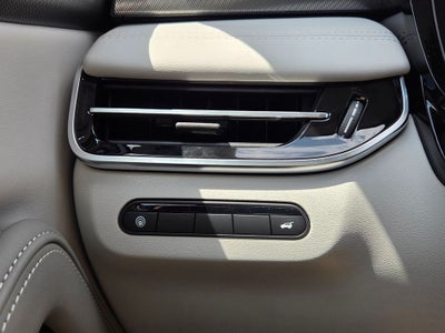 2027 INFINITI QX60 PURE