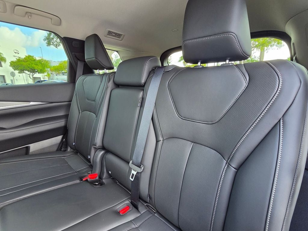2027 INFINITI QX60 PURE