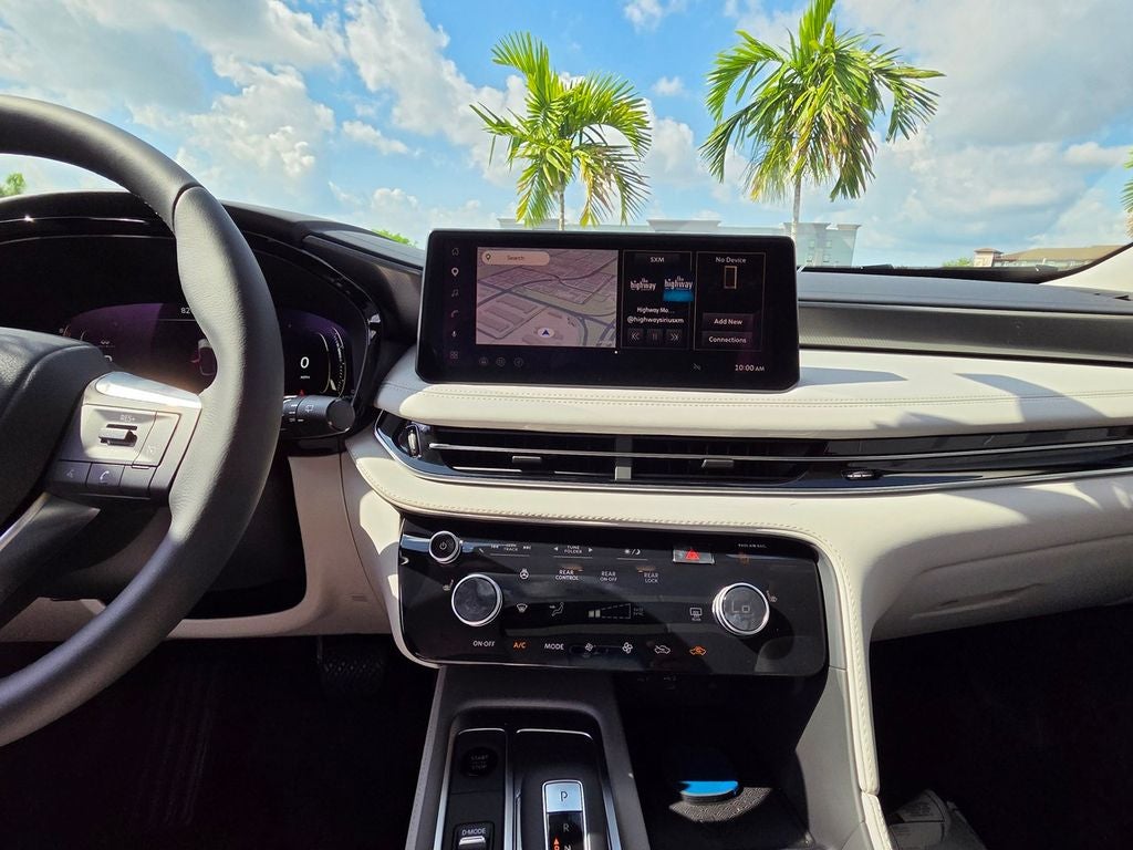 2027 INFINITI QX60 PURE