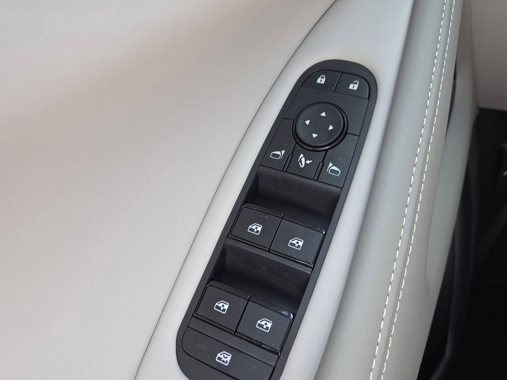 2027 INFINITI QX60 PURE