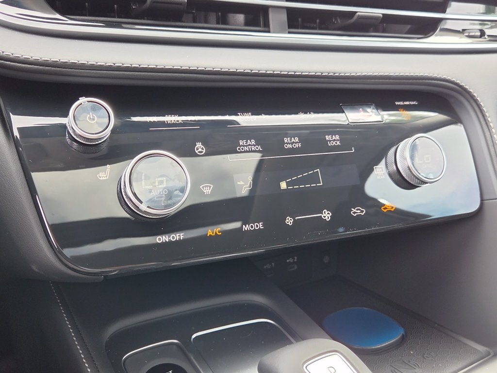 2027 INFINITI QX60 PURE