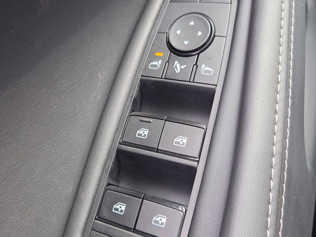 2027 INFINITI QX60 PURE