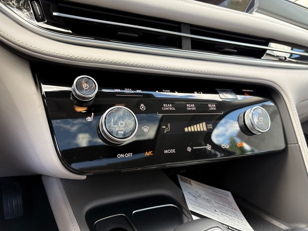 2026 INFINITI QX60 PURE