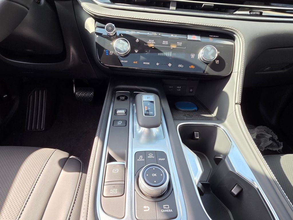 2027 INFINITI QX60 LUXE