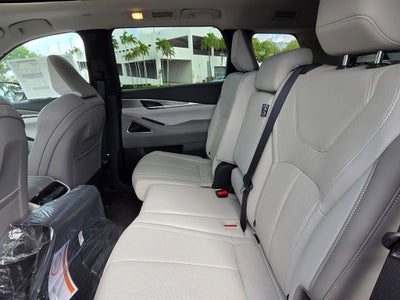 2027 INFINITI QX60 LUXE