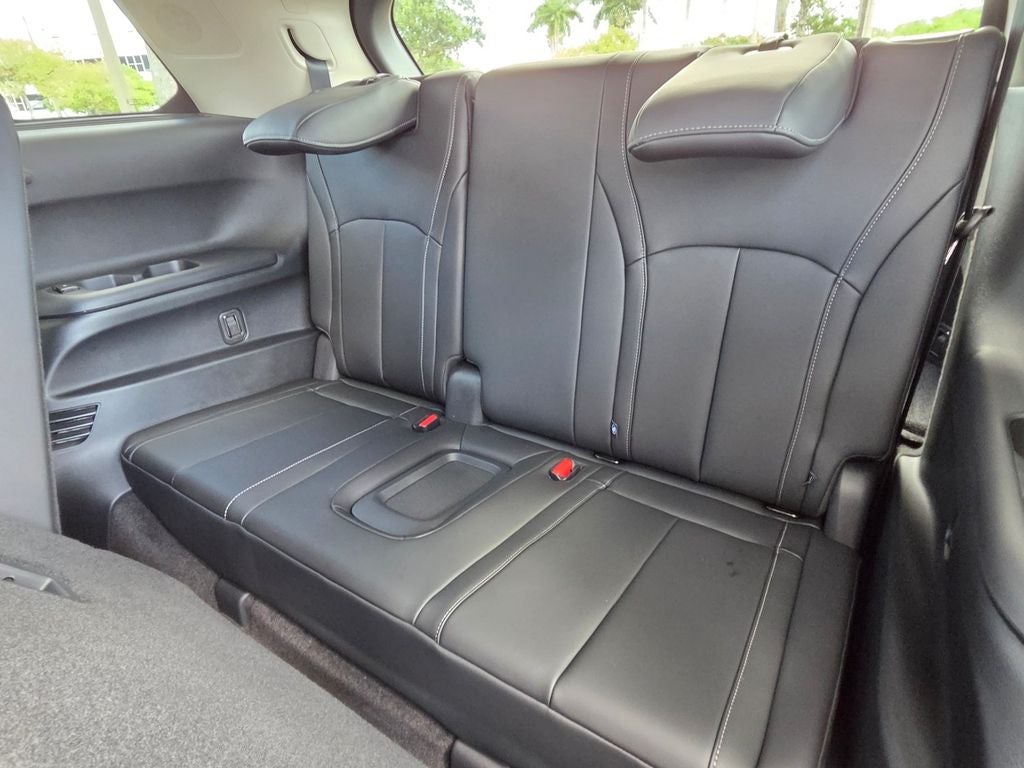 2027 INFINITI QX60 LUXE
