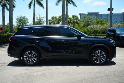 2027 INFINITI QX60 LUXE