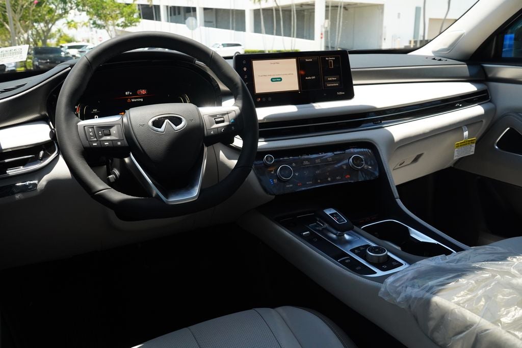 2027 INFINITI QX60 LUXE