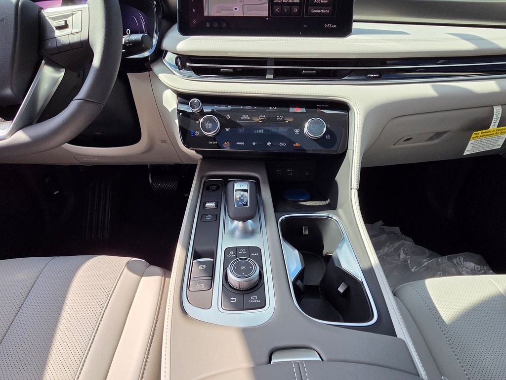 2027 INFINITI QX60 LUXE