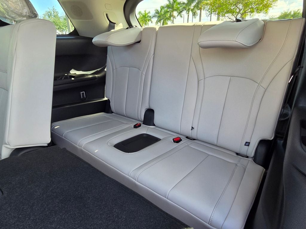 2027 INFINITI QX60 LUXE