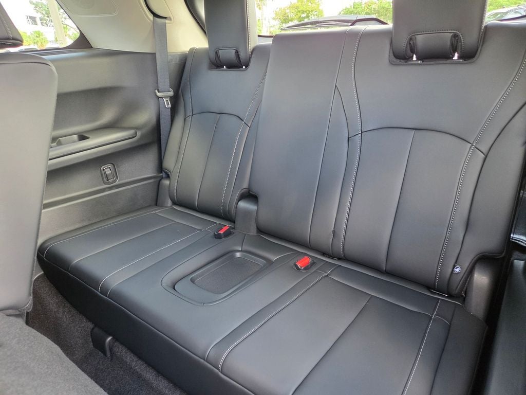 2027 INFINITI QX60 LUXE