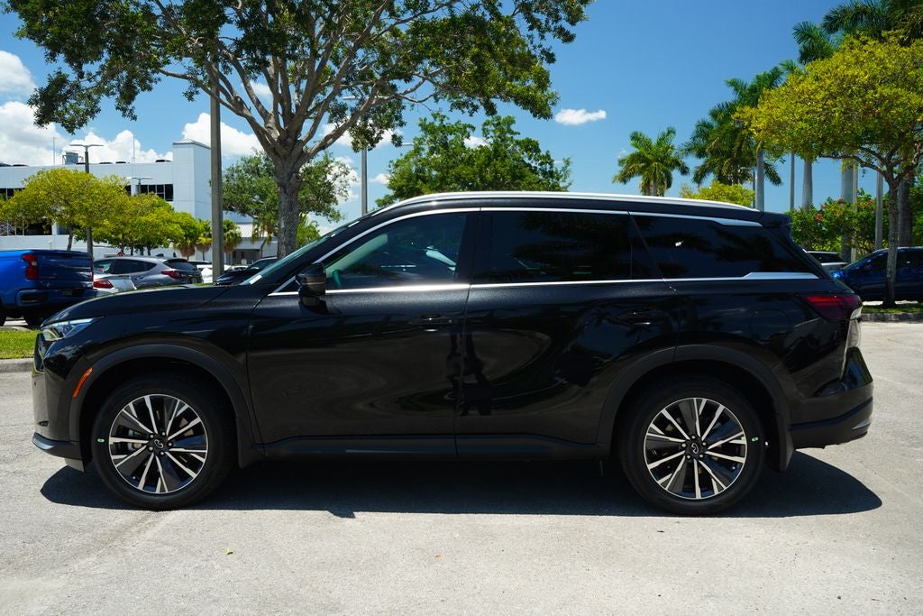 2027 INFINITI QX60 LUXE