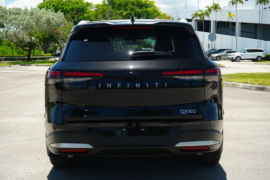 2027 INFINITI QX60 LUXE