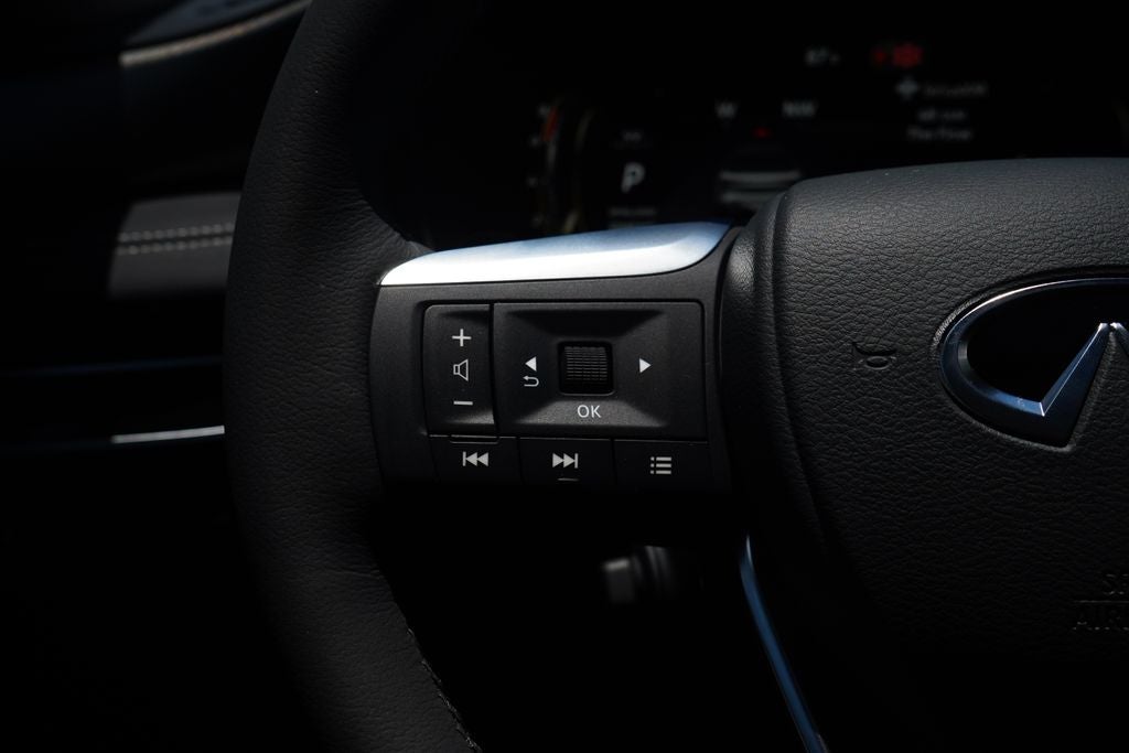 2027 INFINITI QX60 LUXE