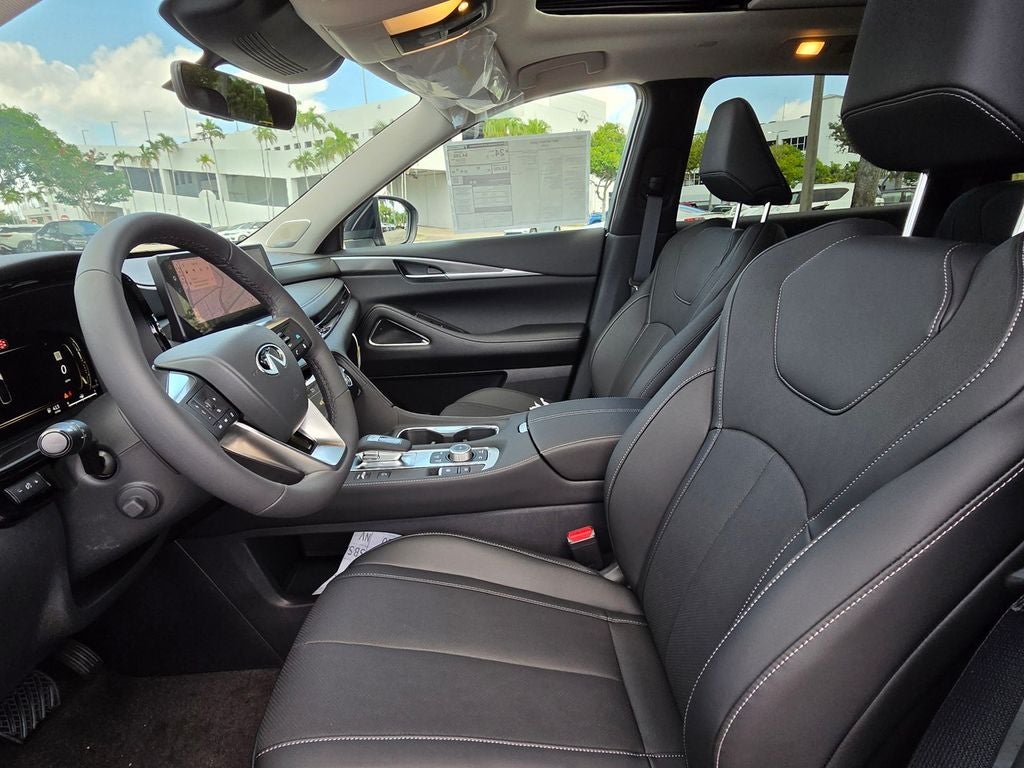 2027 INFINITI QX60 LUXE