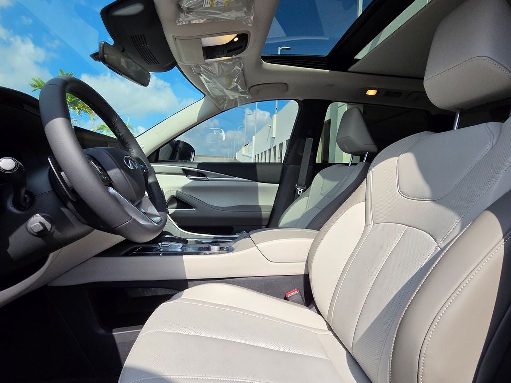 2027 INFINITI QX60 LUXE