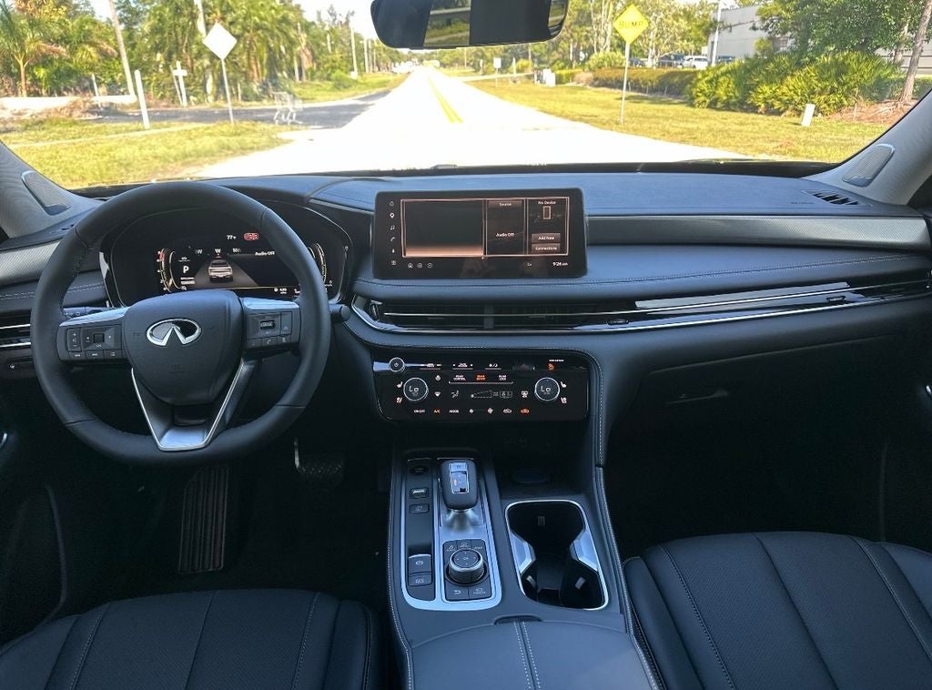 2027 INFINITI QX60 LUXE