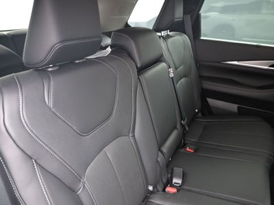 2026 INFINITI QX60 LUXE
