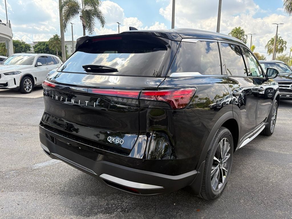 2026 INFINITI QX60 LUXE
