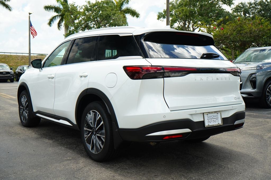 2026 INFINITI QX60 LUXE
