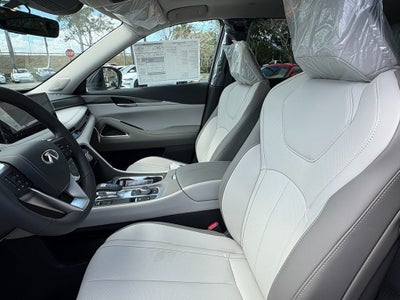 2026 INFINITI QX60 LUXE