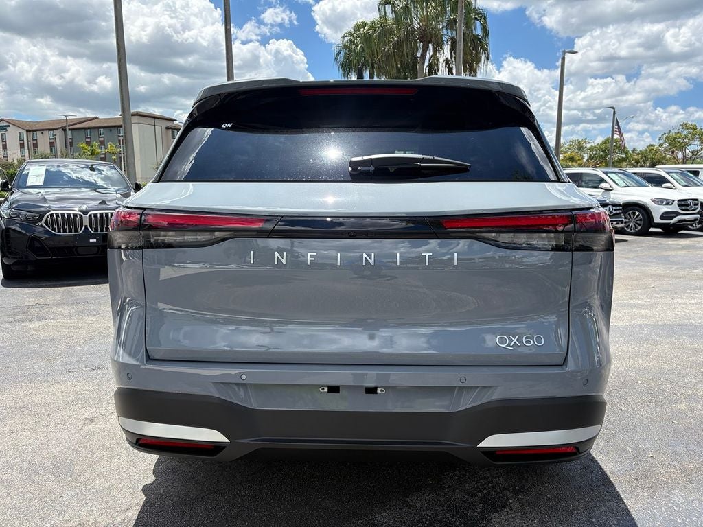 2026 INFINITI QX60 LUXE
