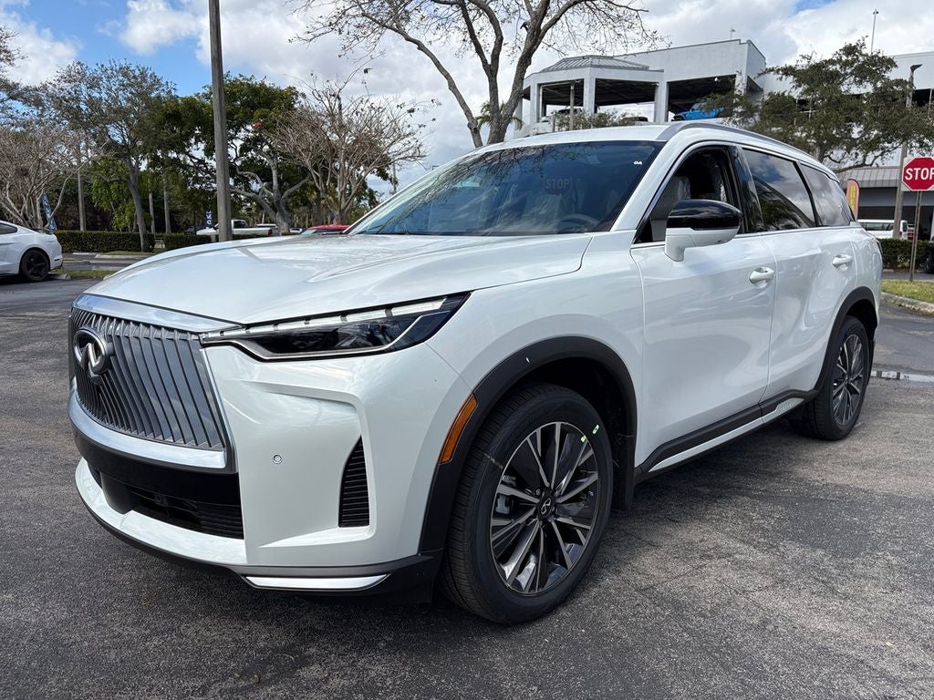2026 INFINITI QX60 LUXE