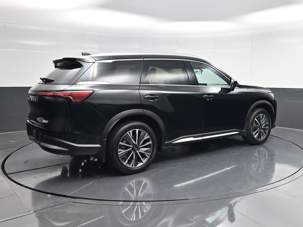 2026 INFINITI QX60 LUXE