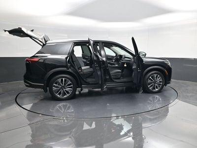 2026 INFINITI QX60 LUXE