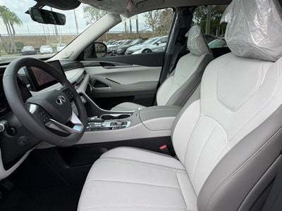 2026 INFINITI QX60 LUXE