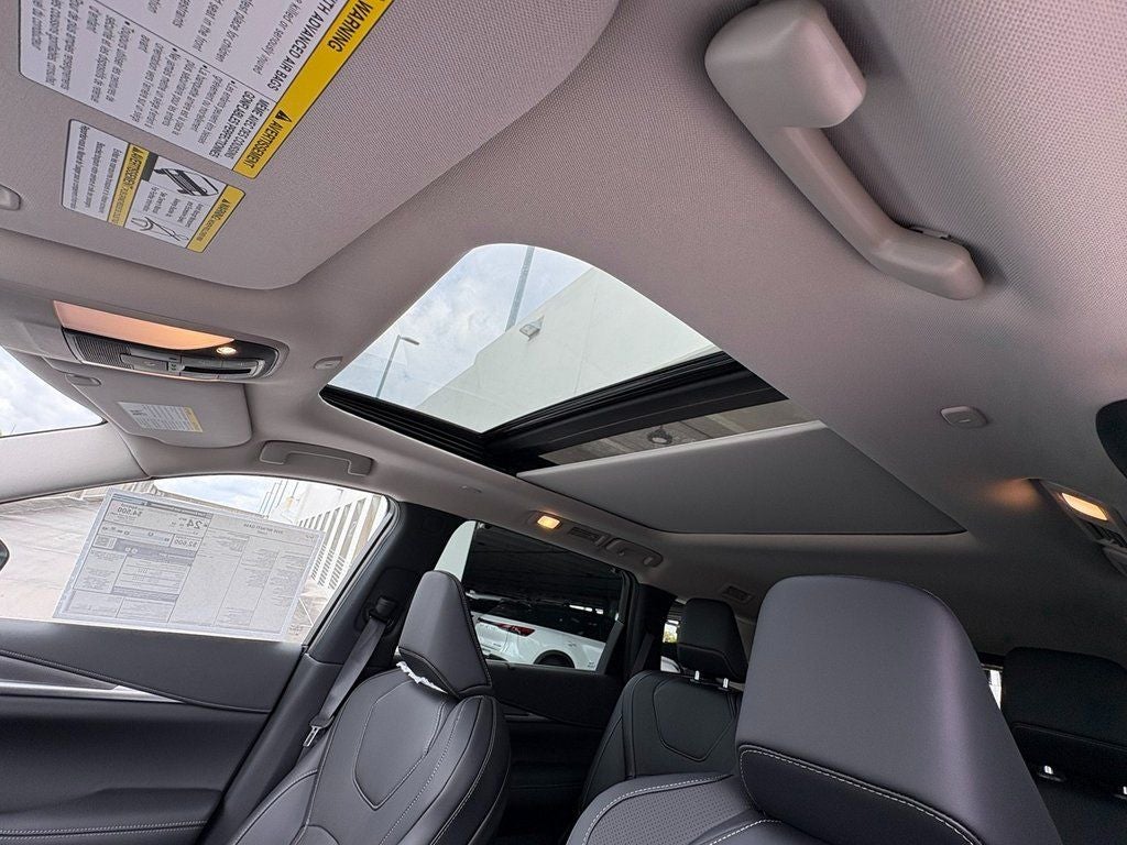 2026 INFINITI QX60 LUXE