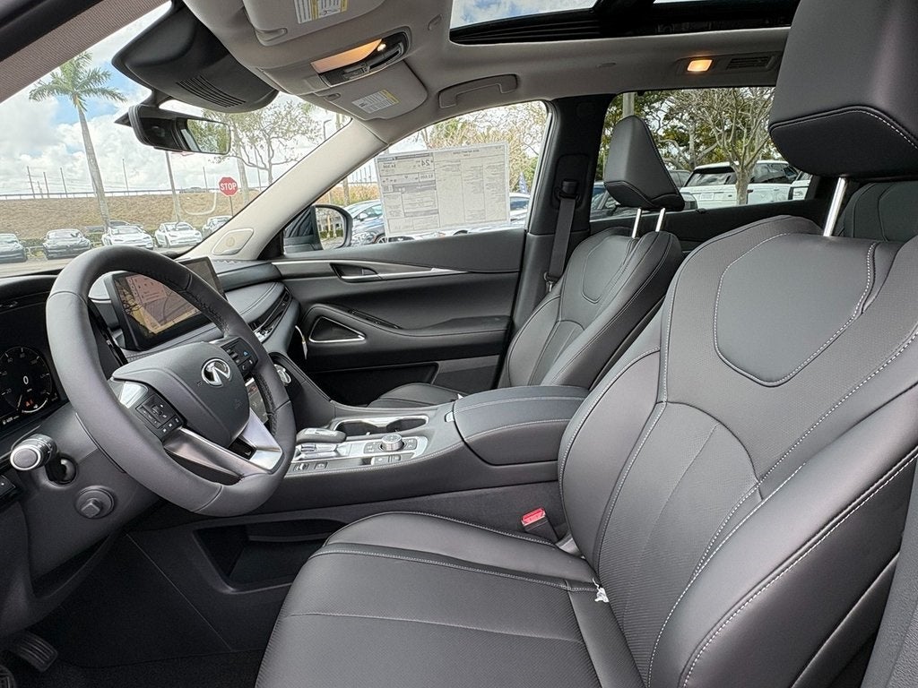 2026 INFINITI QX60 LUXE