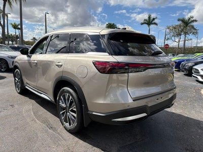 2026 INFINITI QX60 LUXE