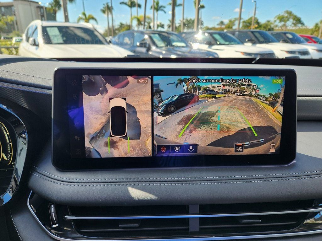 2026 INFINITI QX60 LUXE