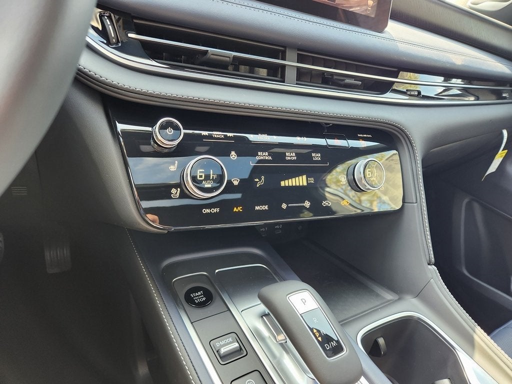 2026 INFINITI QX60 SPORT