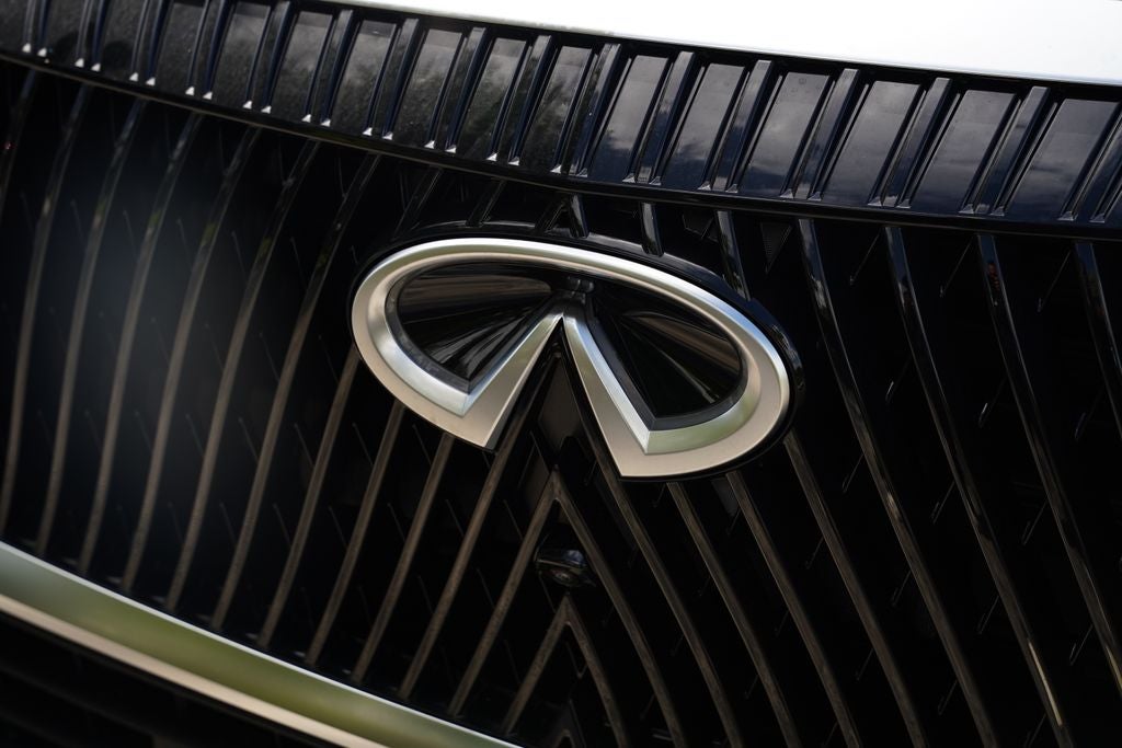 2026 INFINITI QX80 PURE