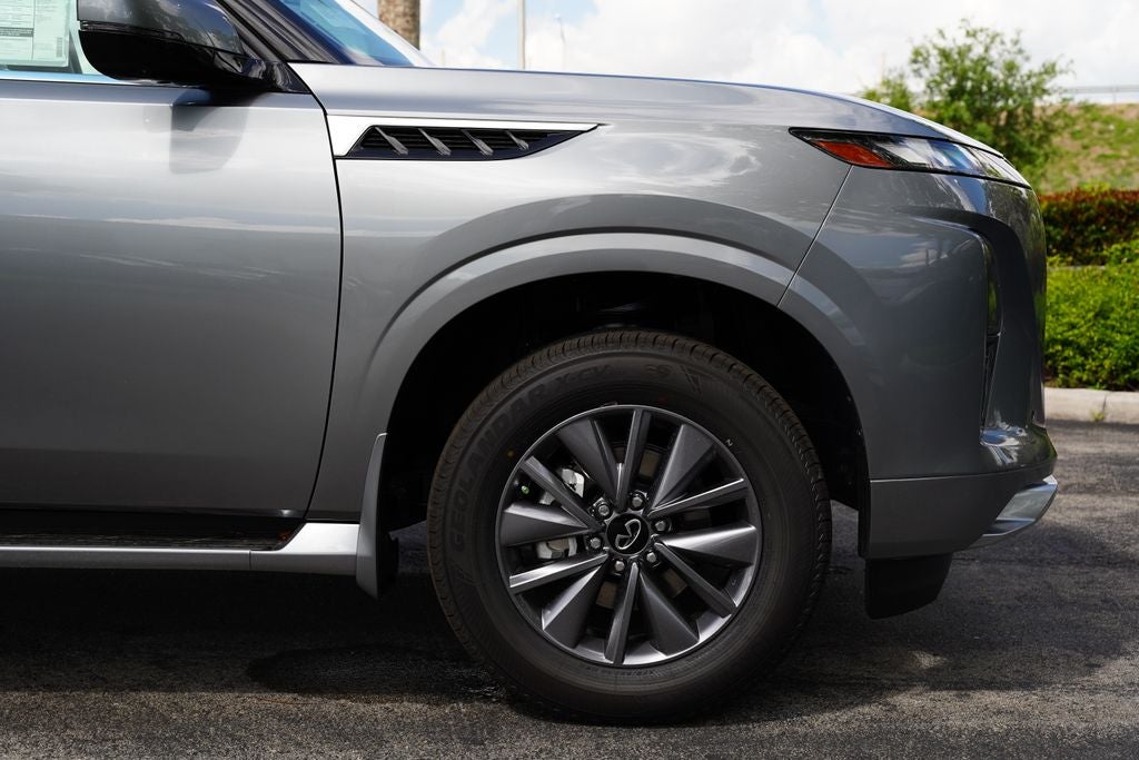 2026 INFINITI QX80 PURE