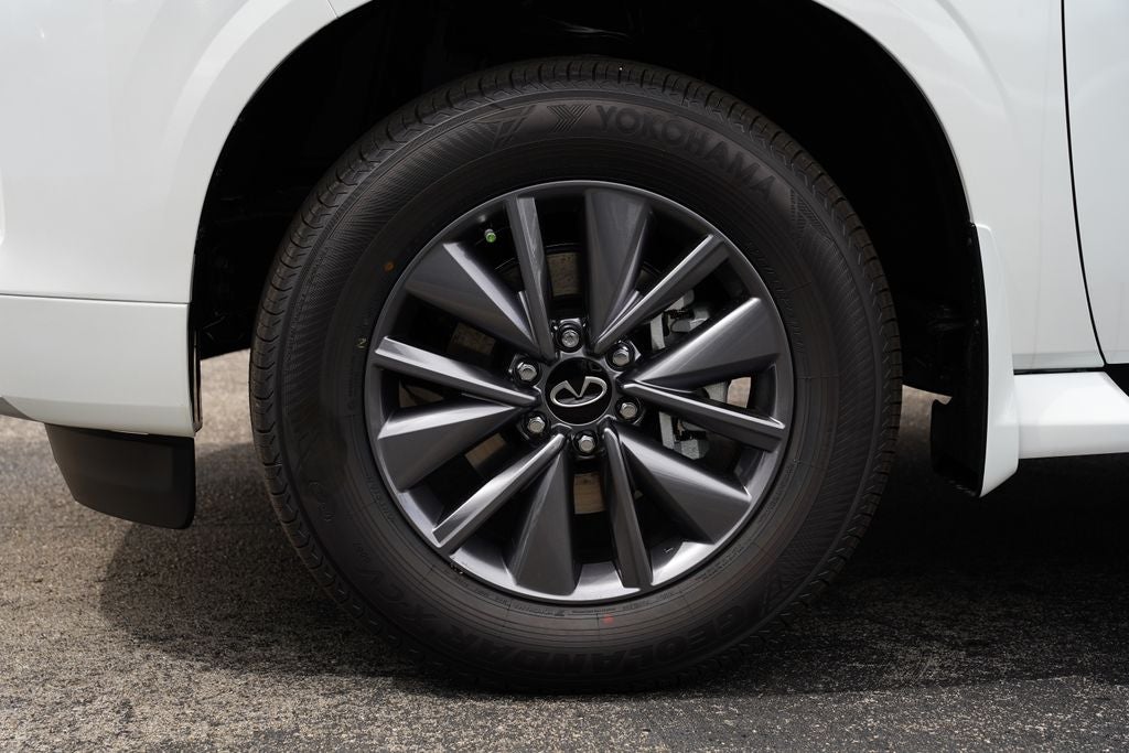 2026 INFINITI QX80 PURE