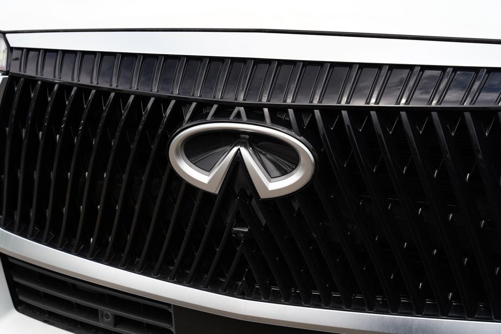 2026 INFINITI QX80 PURE