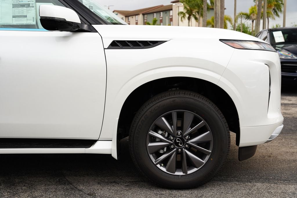 2026 INFINITI QX80 PURE