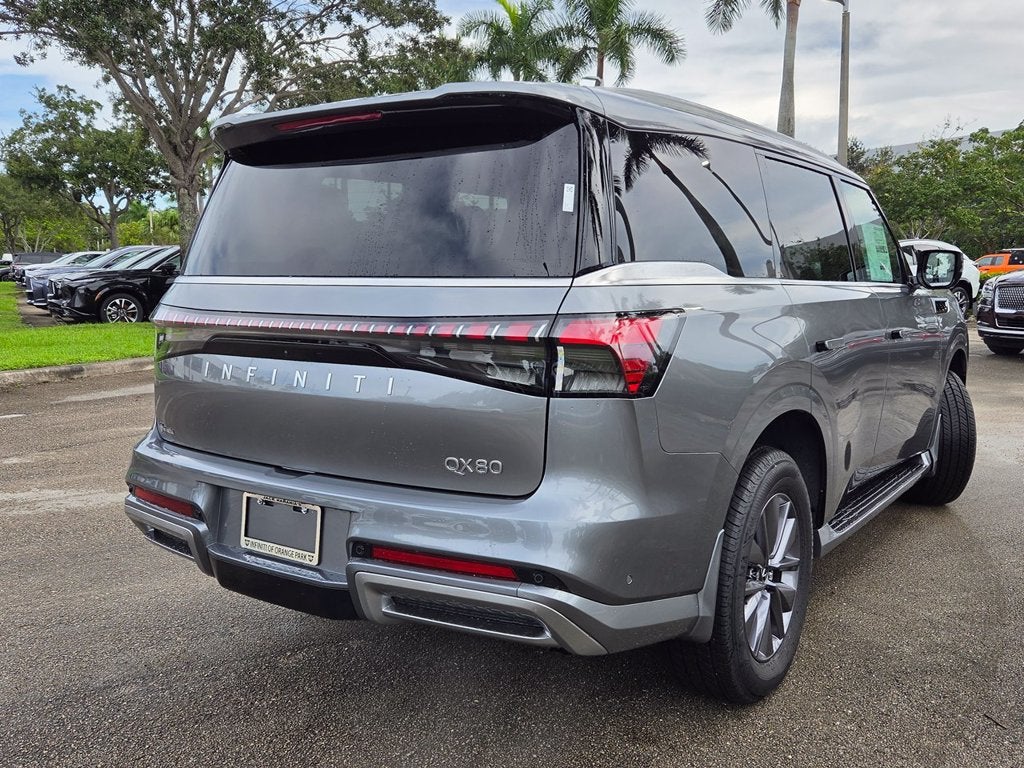 2027 INFINITI QX80 PURE