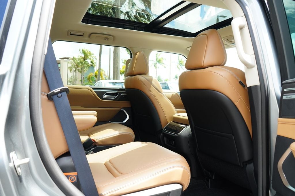 2026 INFINITI QX80 LUXE