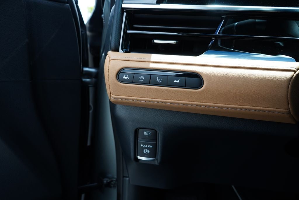 2026 INFINITI QX80 LUXE